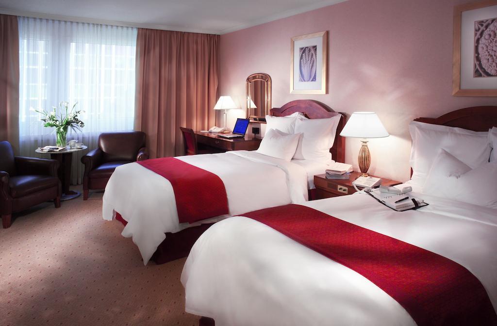 Renaissance Zurich Hotel Opfikon-Glattbrugg Værelse billede